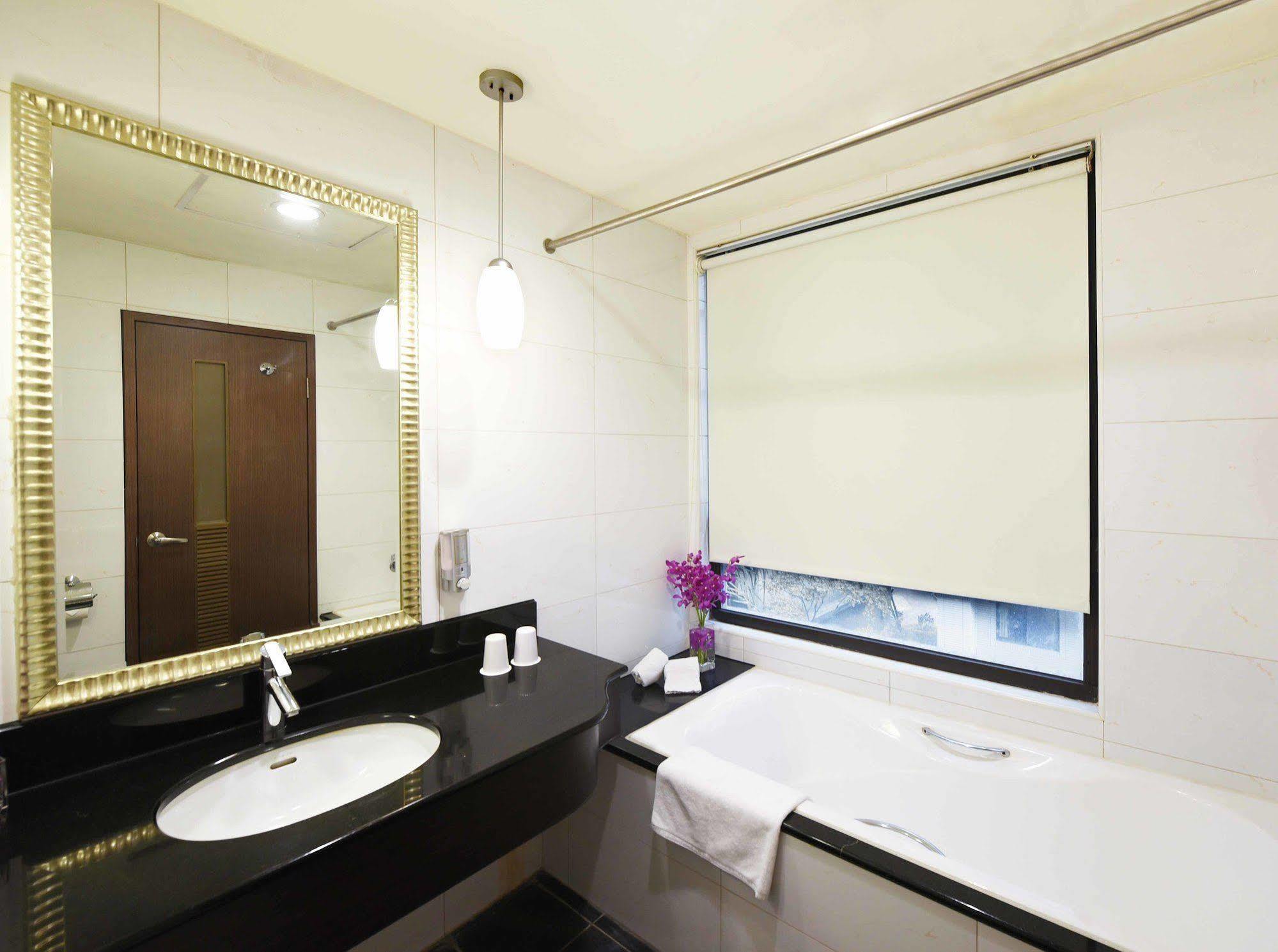 Fullon Hotel Sanyin Sanxia Esterno foto
